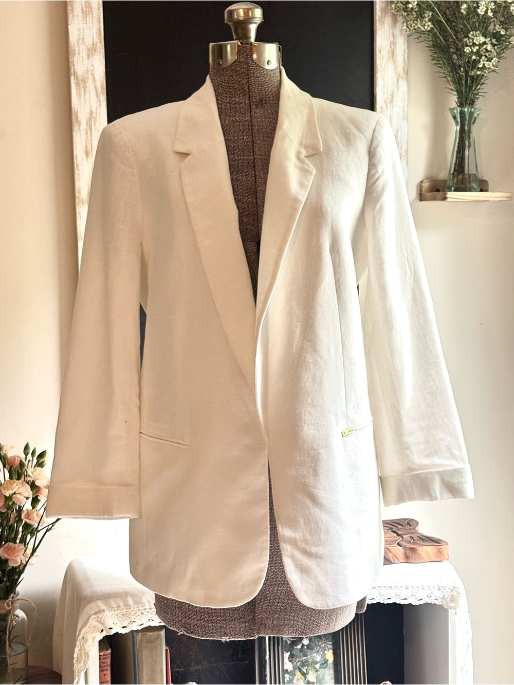 Jones New York Linen Viscose White Tailored Open Blazer MED. Jacket Lined Career